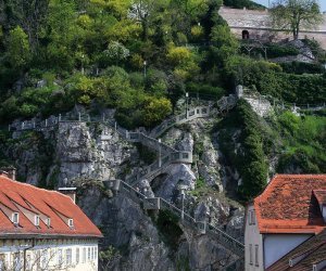 Schlossbergstiege und Uhrturm in Graz