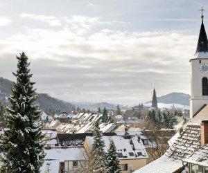 Blick auf winterliches Freiburg