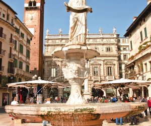 Piazza delle Erbe in Verona