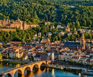 Blick auf Heidelberg mit Karl-Theodor-Brücke und Schloss