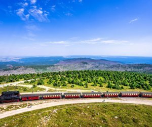 Die Brockenbahn auf dem Brocken im Nationalpark Harz