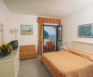 Royal Palm, Forio