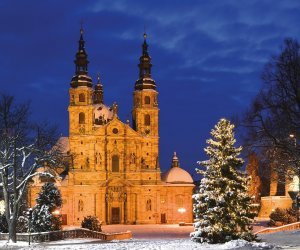 Dom am Winterabend