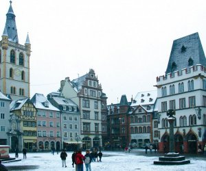Trierer Hauptmarkt im Winter